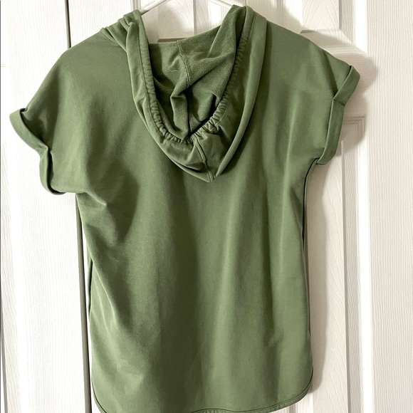 Sage short sleeve hoodie Tee - Picture 2 of 5